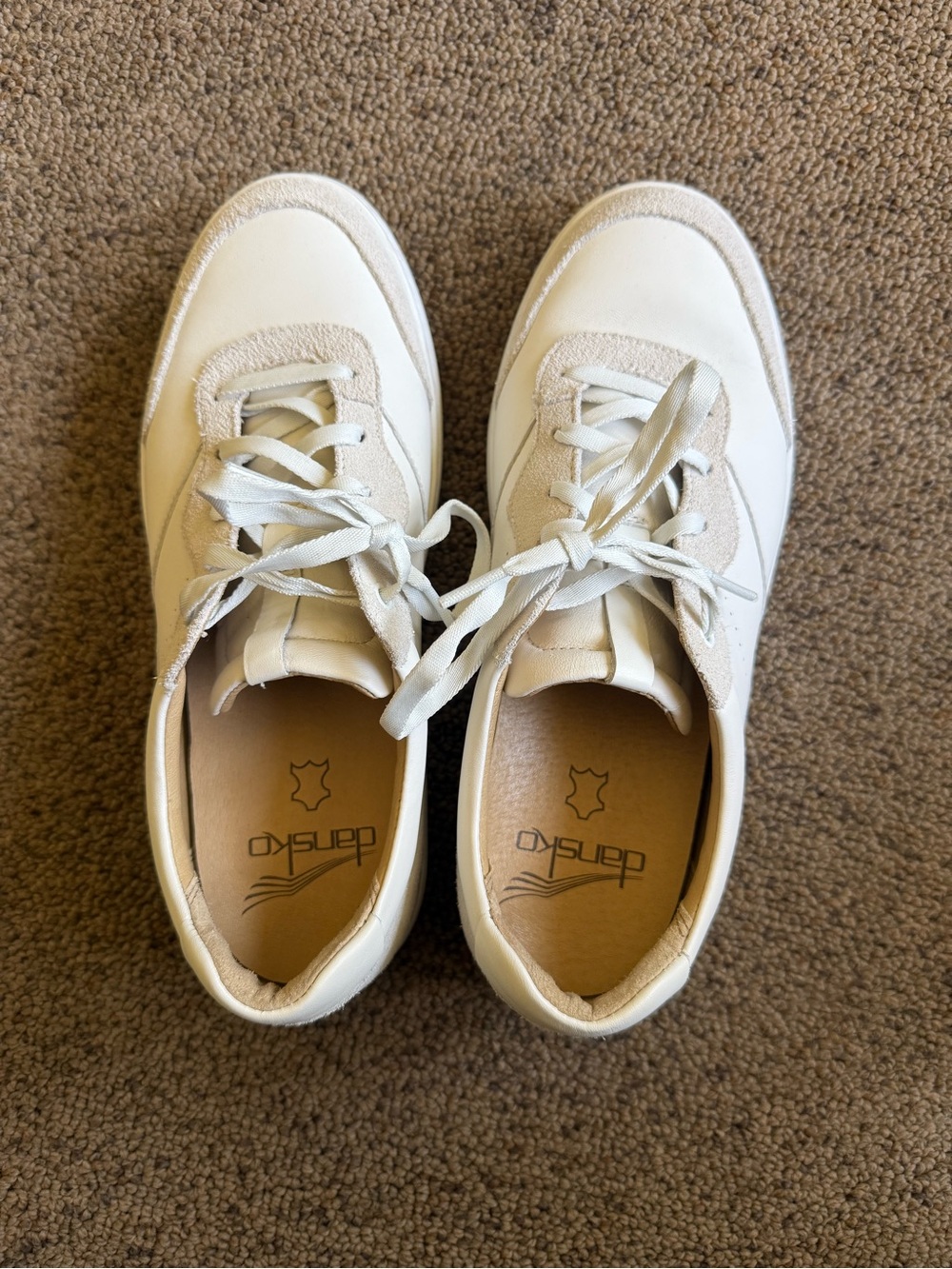 Dansko Cream and White Women’s Sneakers 41